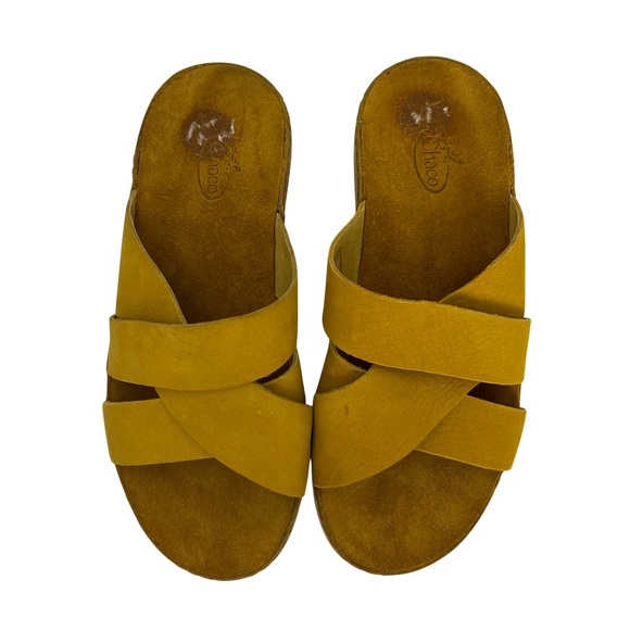 Chaco Shoes - Chaco Ochre Yellow Suede Wayfarer Sandal Slides Outdoor Comfort Minimalist Sz 6